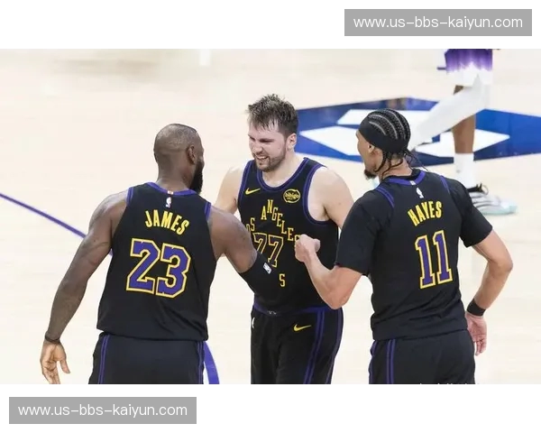 湖人积分榜：紫金军团的起伏与希望